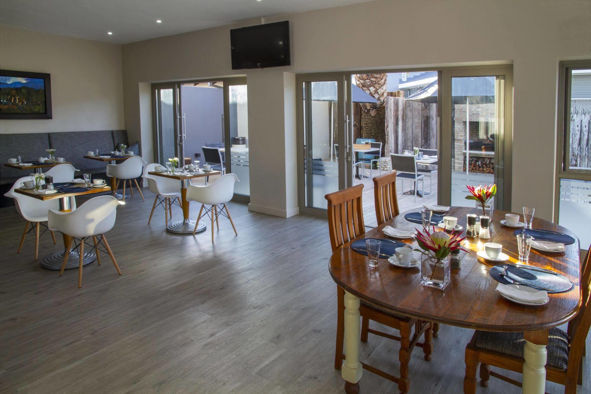 Ocean Bay Guesthouse Port Elizabeth Ngoại thất bức ảnh